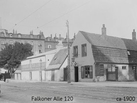 Falkonér Allé 120 Cafè Åhuset ca. 1900.jpg